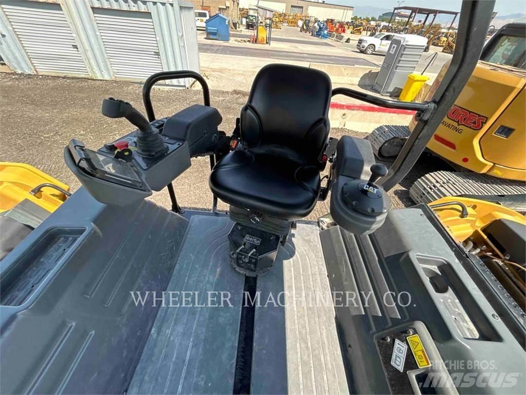 CAT CB15 CW VV Walce dwubębnowe