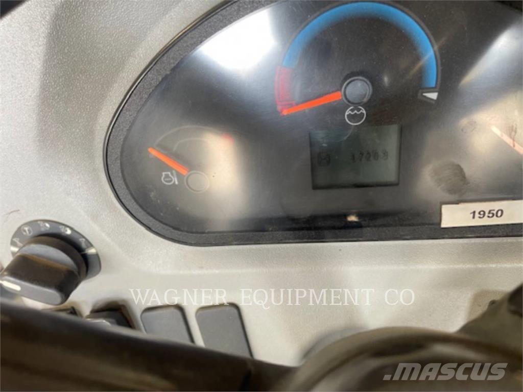 CAT CB2.7-03 Zagęszczarki gruntu