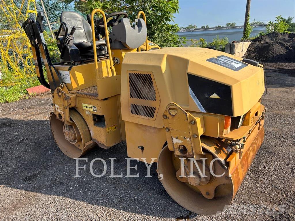 CAT CB24 Walce dwubębnowe
