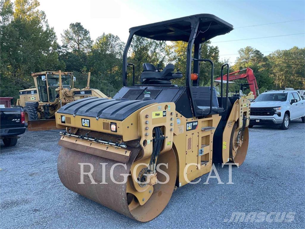 CAT CB44B Walce dwubębnowe