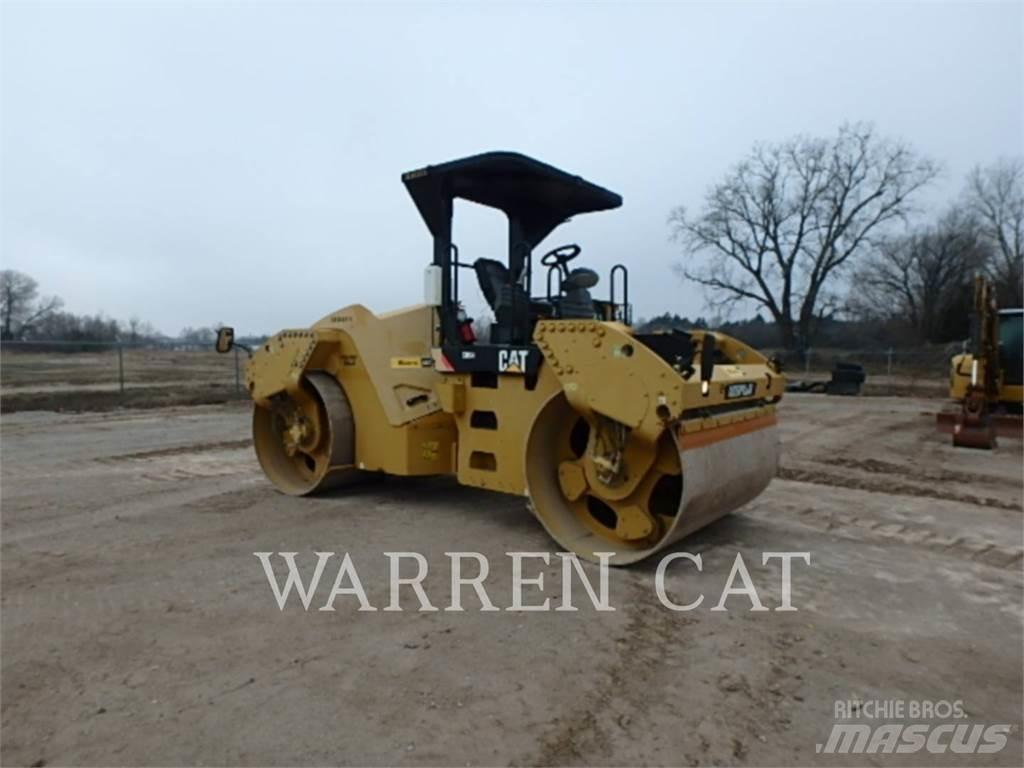 CAT CB64 Rozściełacze do asfaltu