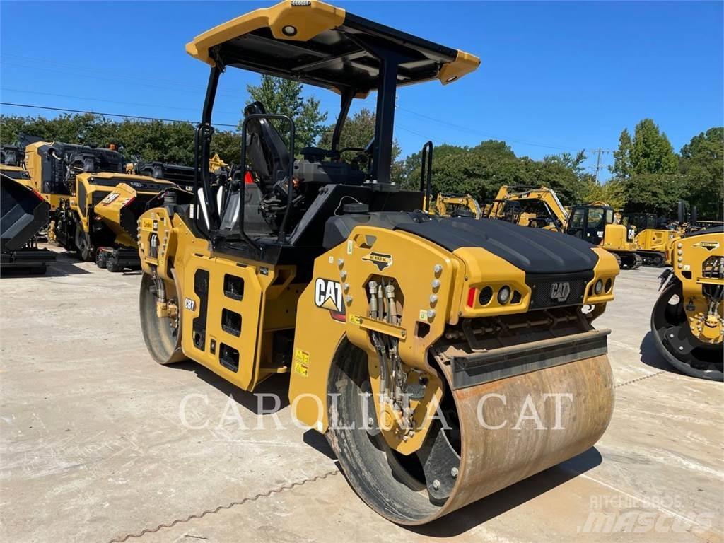 CAT CB7 Rozściełacze do asfaltu