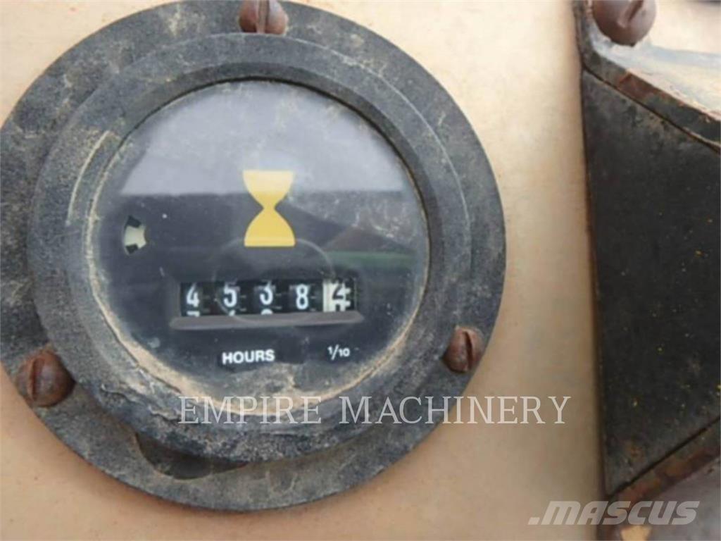 CAT CP323 Walce jednobębnowe