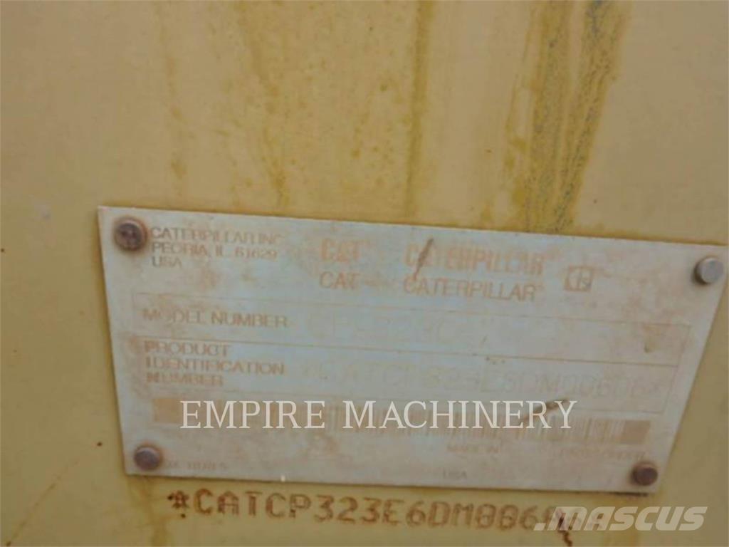 CAT CP323C Walce jednobębnowe