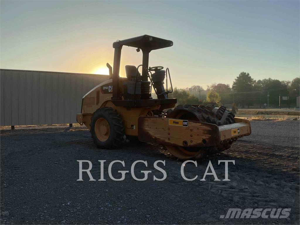 CAT CP44 Zagęszczarki gruntu