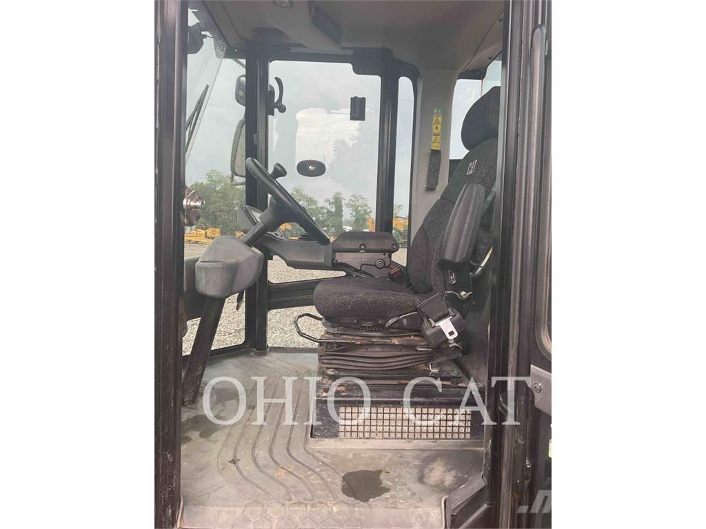 CAT CP56B Walce typu kombi