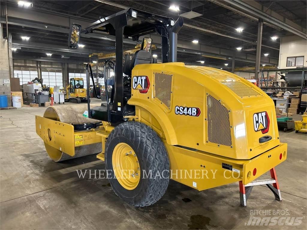 CAT CS44B Walce jednobębnowe