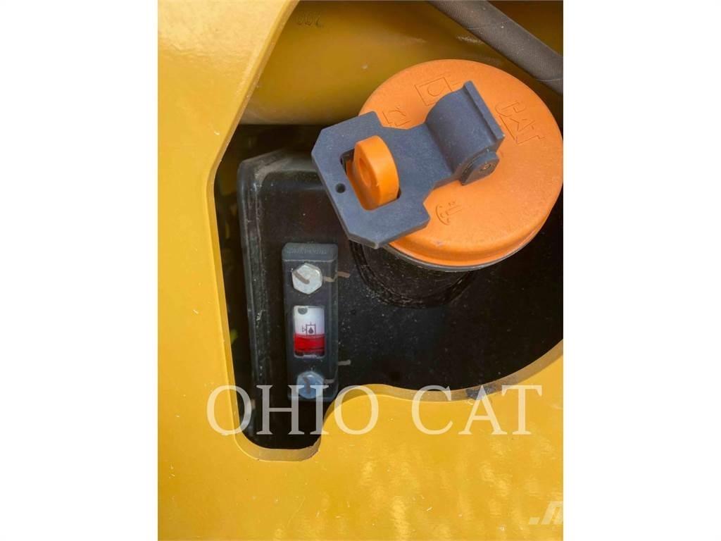 CAT CS44B Walce typu kombi