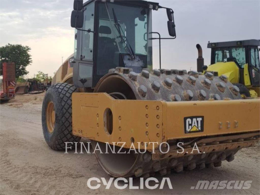 CAT CS74B Walce jednobębnowe