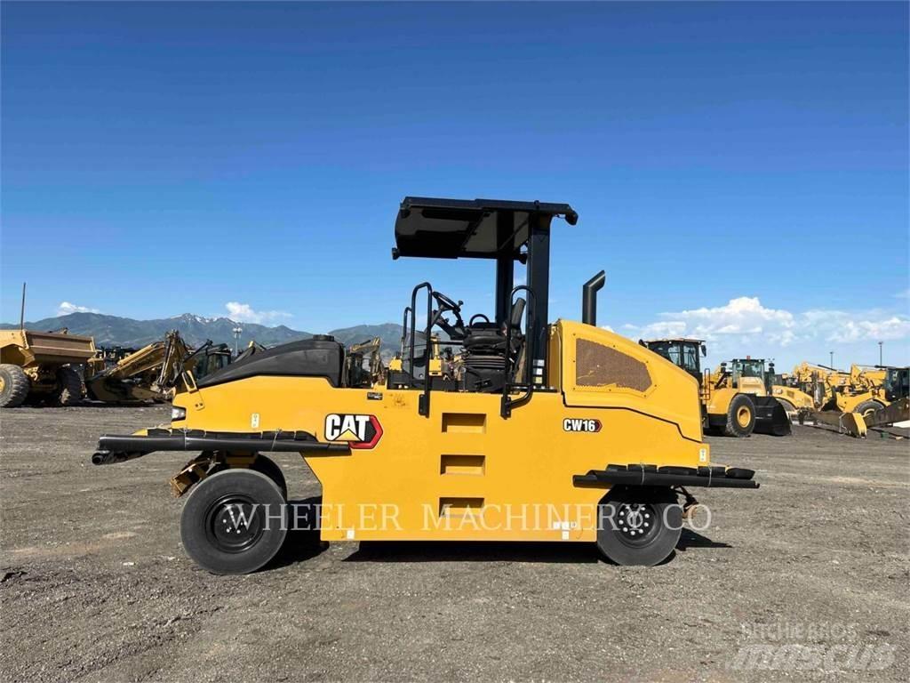 CAT CW16 Walce ogumione