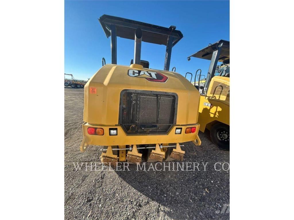 CAT CW16 Walce ogumione