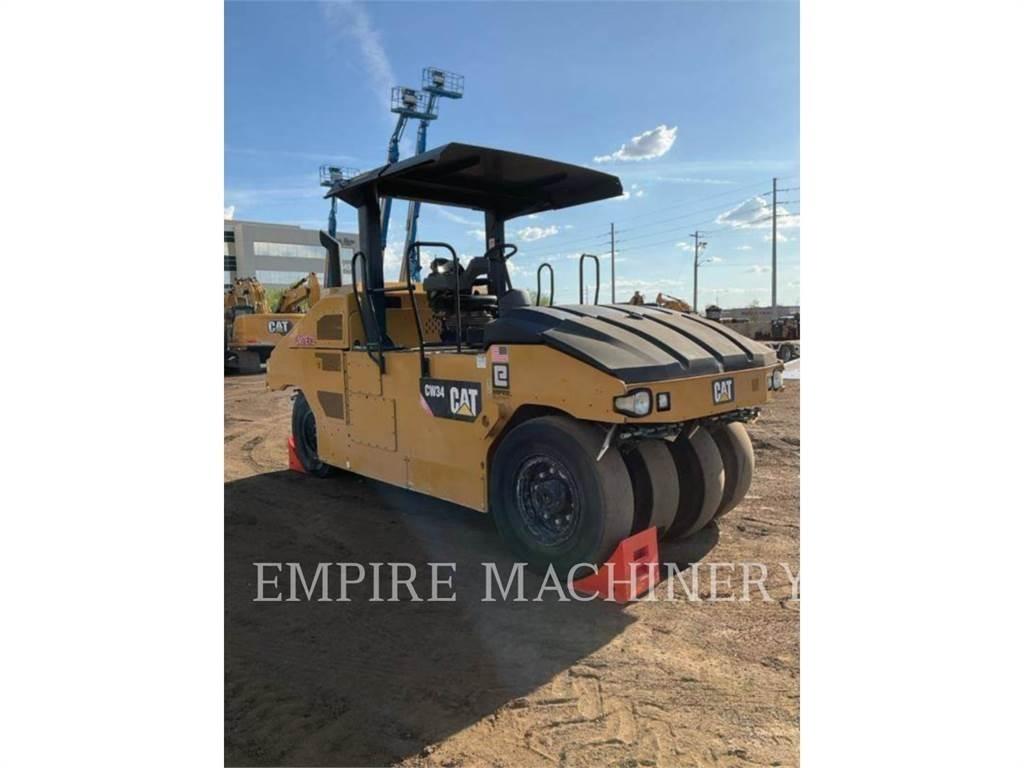CAT CW34 Walce ogumione