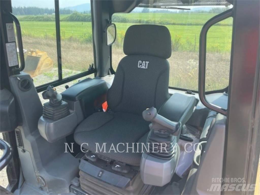 CAT D1 LGPCB Spycharki gąsienicowe