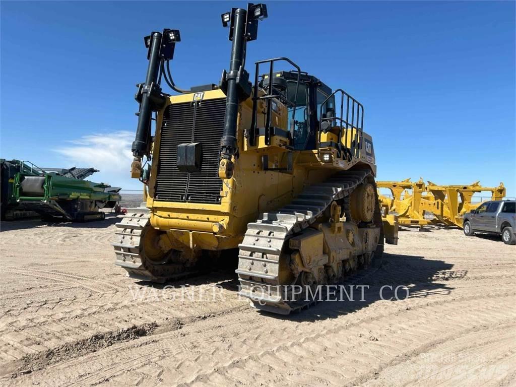 CAT D10T2 Spycharki gąsienicowe