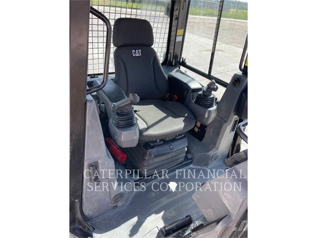 CAT D3-12 Spycharki gąsienicowe