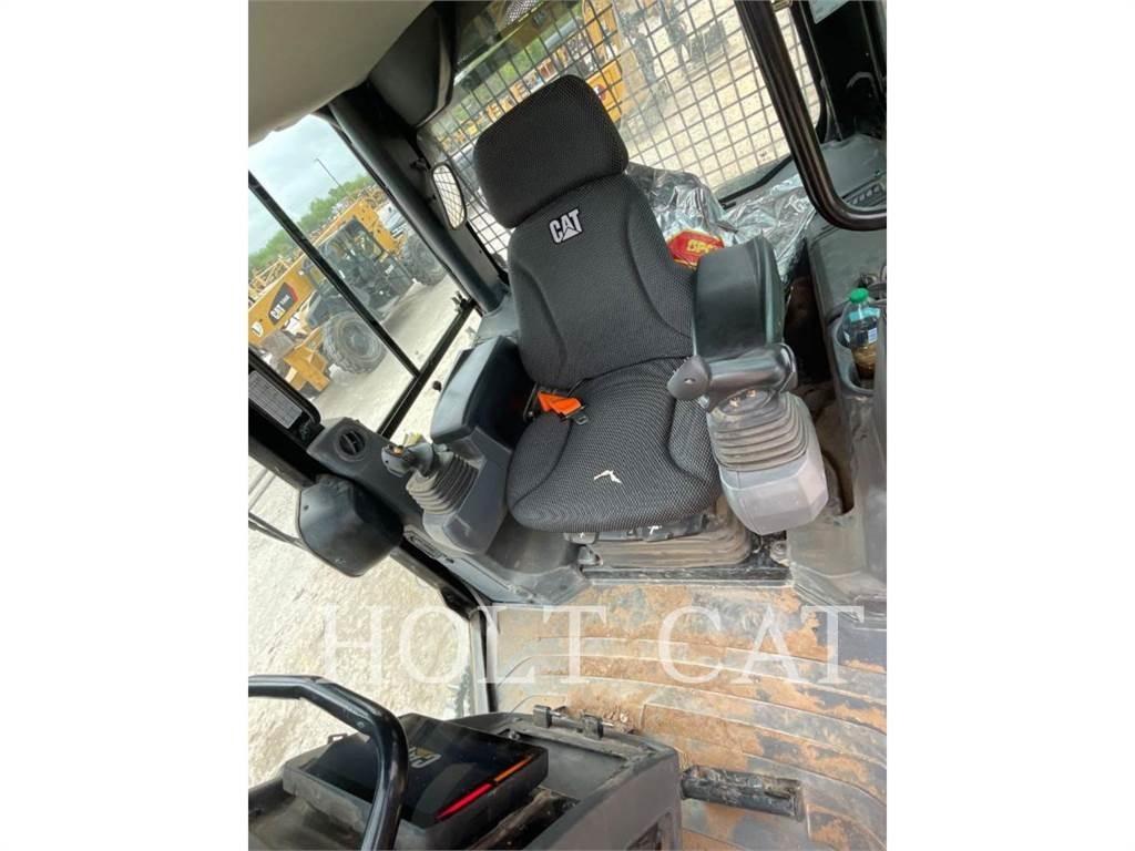 CAT D3 CAB3 Spycharki gąsienicowe