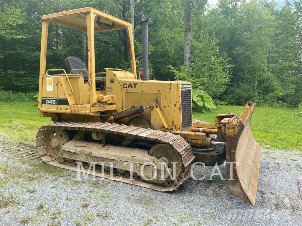 CAT D3B Spycharki gąsienicowe