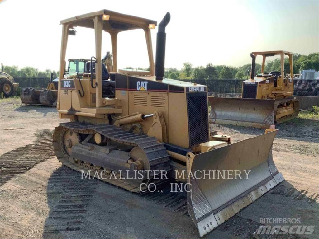CAT D3CIII Spycharki gąsienicowe