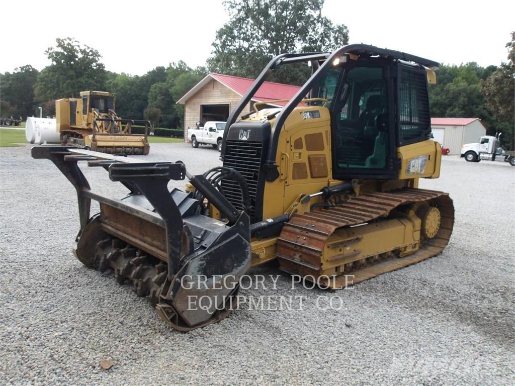 CAT D3K2LGP Spycharki gąsienicowe
