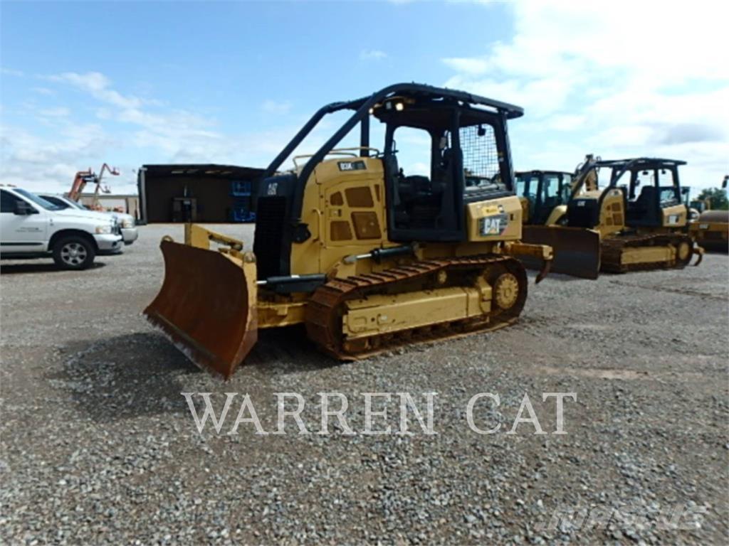 CAT D3K2XL Spycharki gąsienicowe