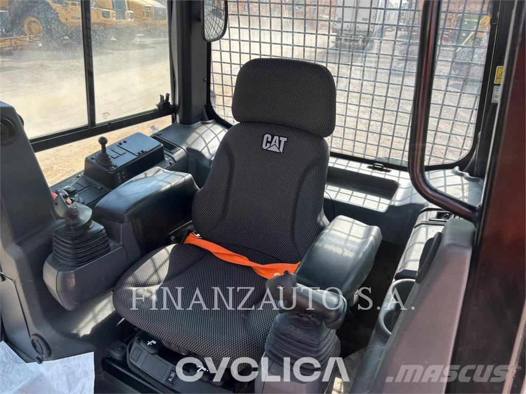 CAT D3LGP Spycharki gąsienicowe