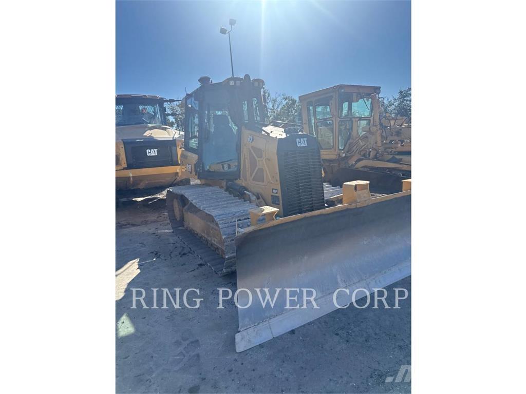 CAT D3LGPEW Spycharki gąsienicowe