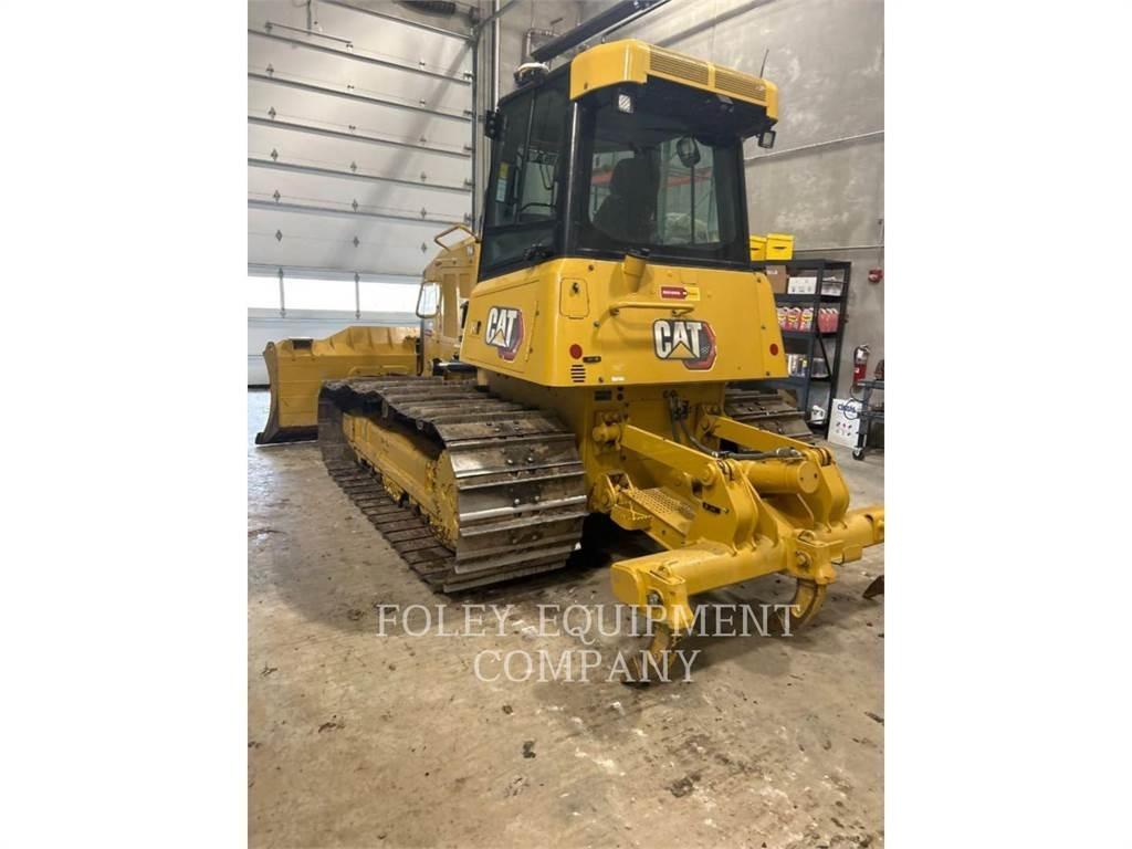 CAT D4-15LGVI Spycharki gąsienicowe