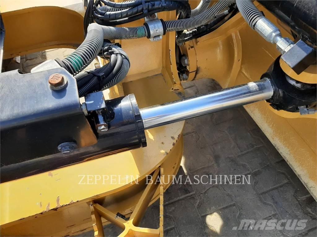 CAT D4-16A Spycharki gąsienicowe