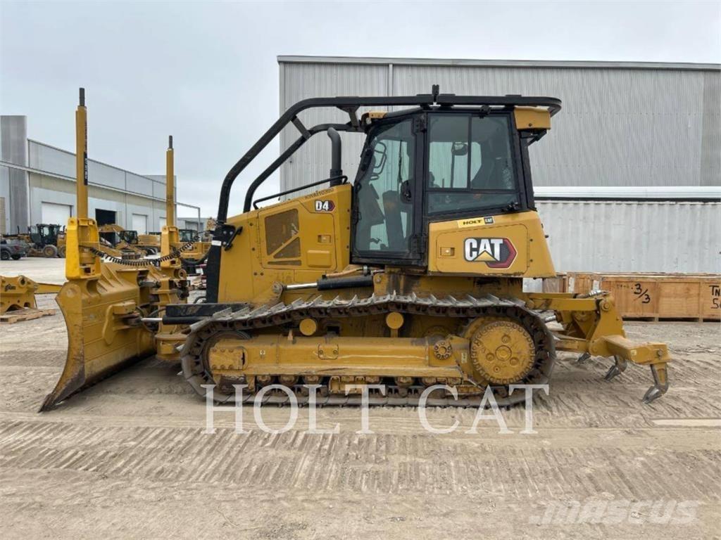 CAT D4 CAB3 Spycharki gąsienicowe