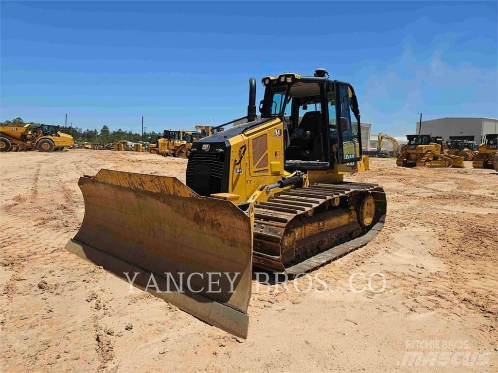 CAT D4 LGP Spycharki gąsienicowe
