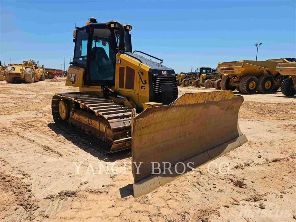 CAT D4 LGP Spycharki gąsienicowe