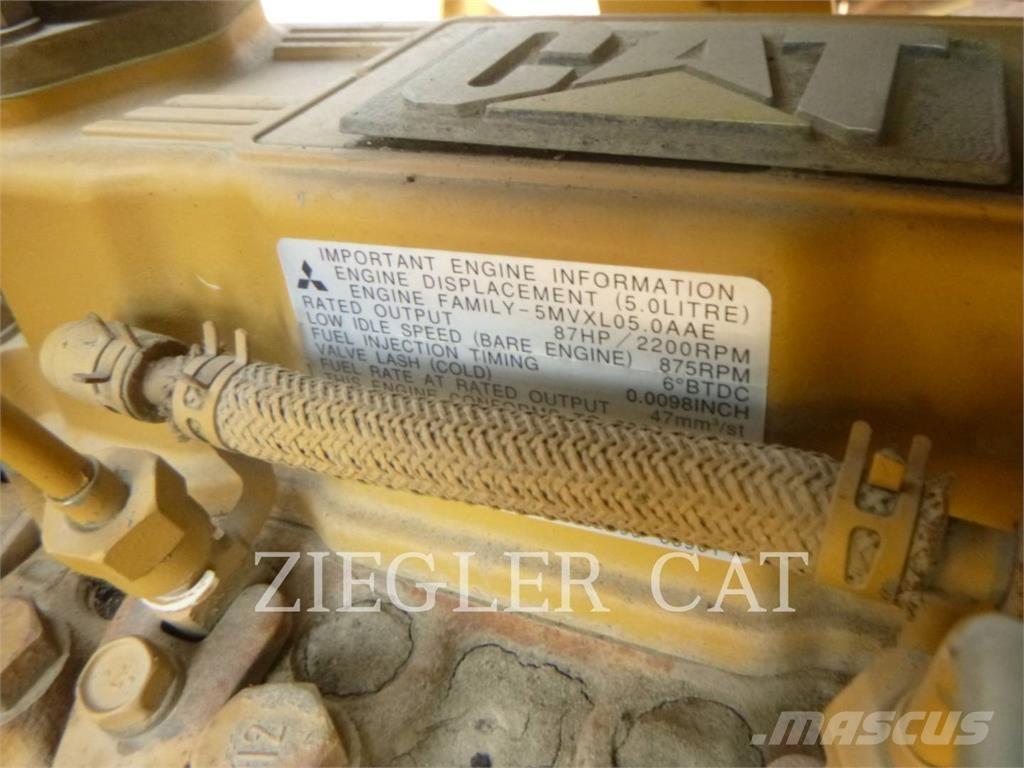 CAT D4GLGP Spycharki gąsienicowe