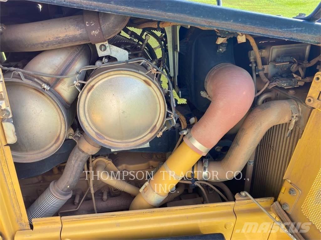 CAT D5 Spycharki gąsienicowe