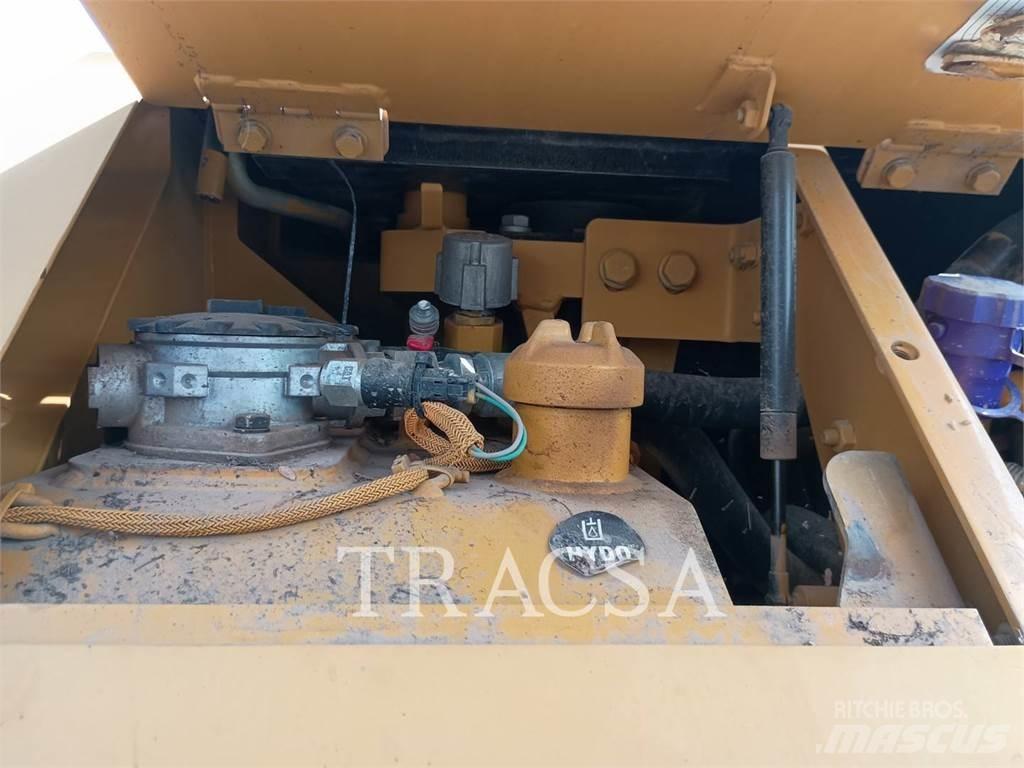 CAT D5 Spycharki gąsienicowe