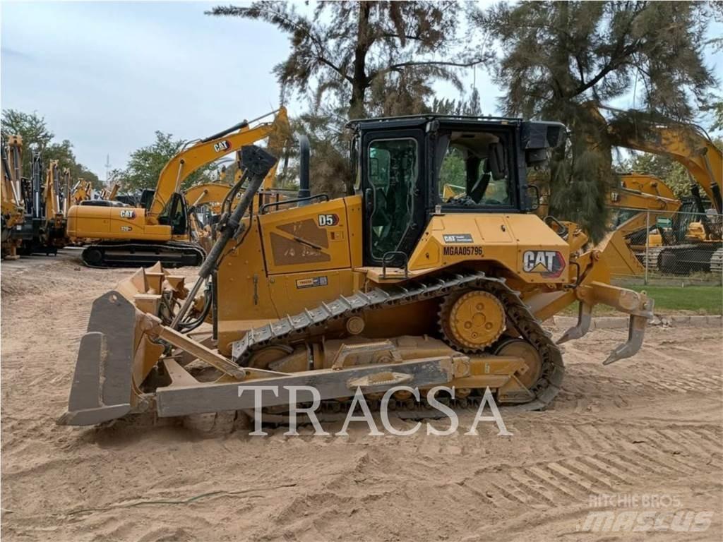 CAT D5 Spycharki gąsienicowe