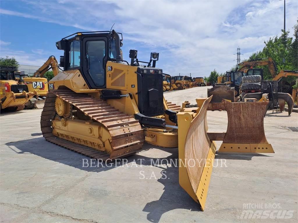 CAT D5 Spycharki gąsienicowe