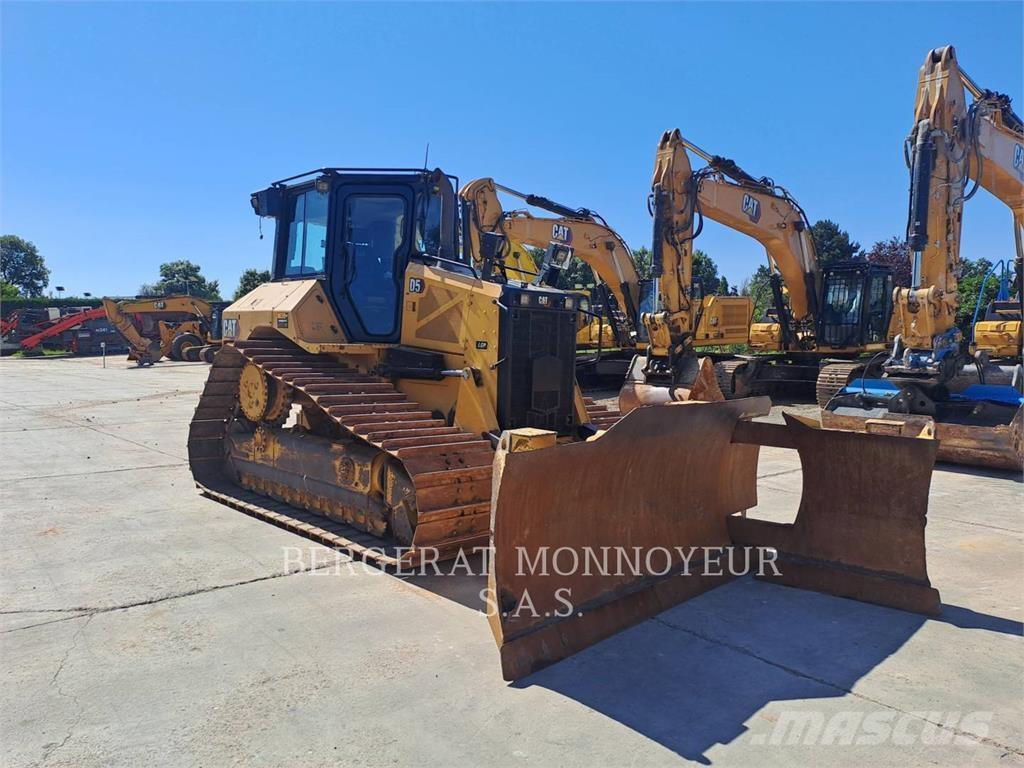 CAT D5 Spycharki gąsienicowe