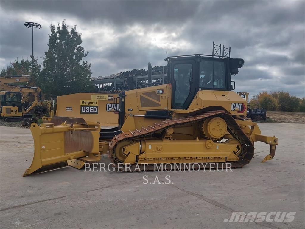 CAT D5 Spycharki gąsienicowe