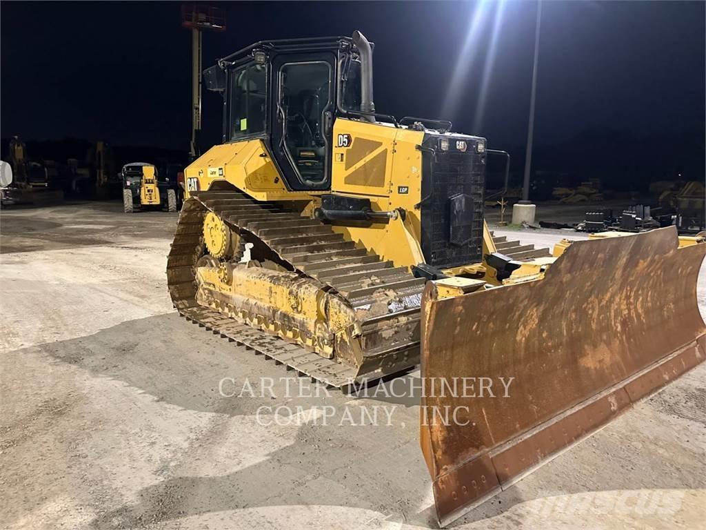 CAT D5-17VP Spycharki gąsienicowe