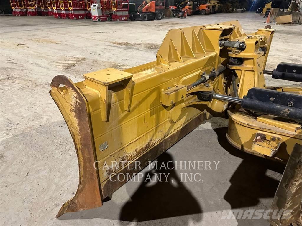 CAT D5-17VP Spycharki gąsienicowe