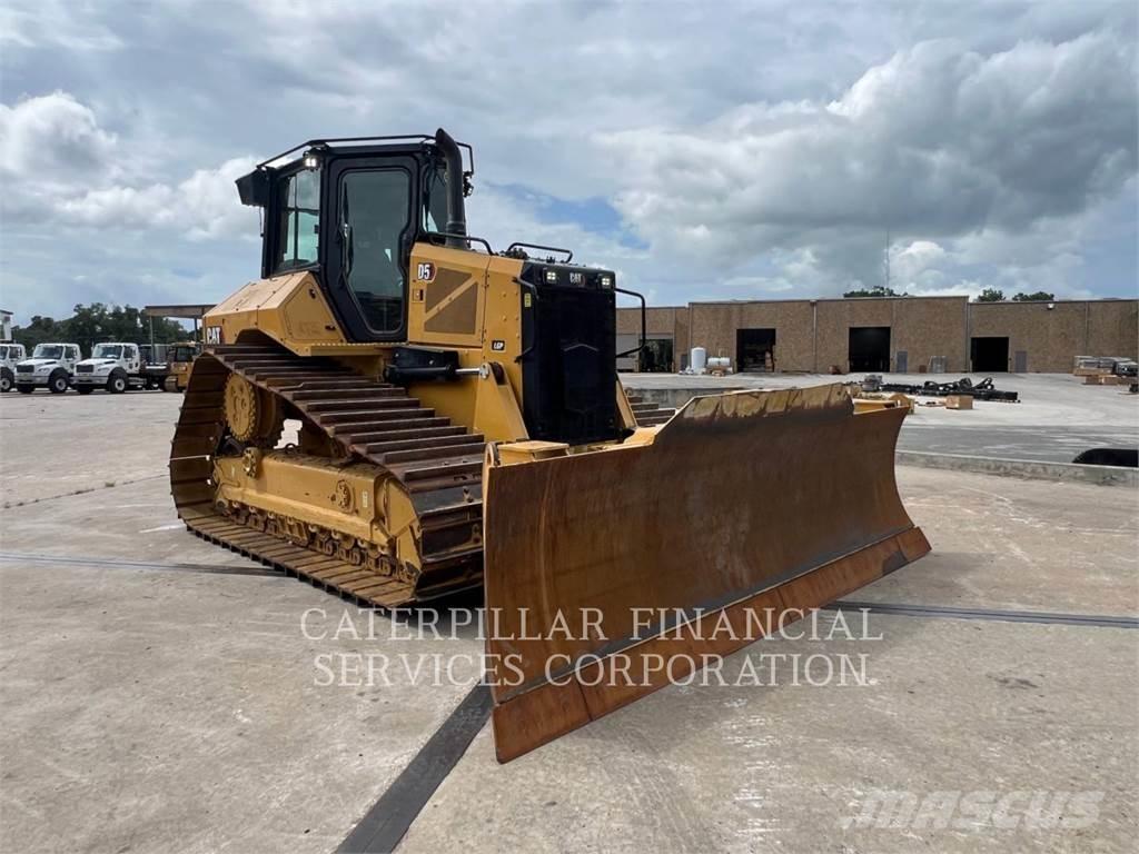 CAT D5-17VP Spycharki gąsienicowe