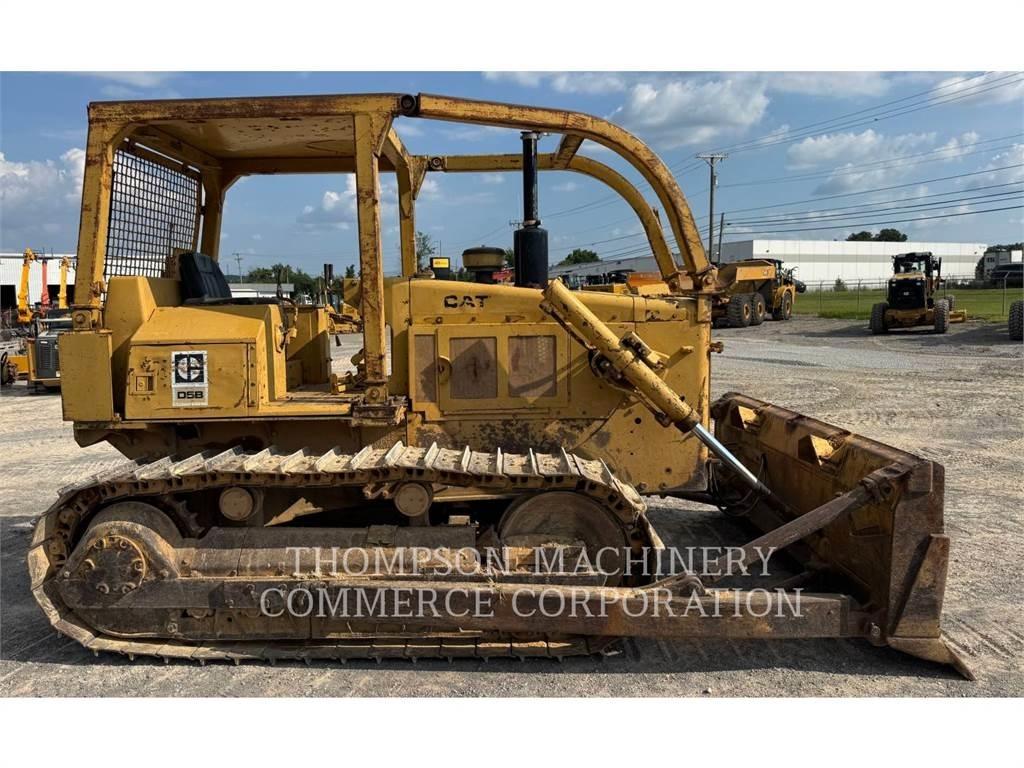 CAT D5B Spycharki gąsienicowe