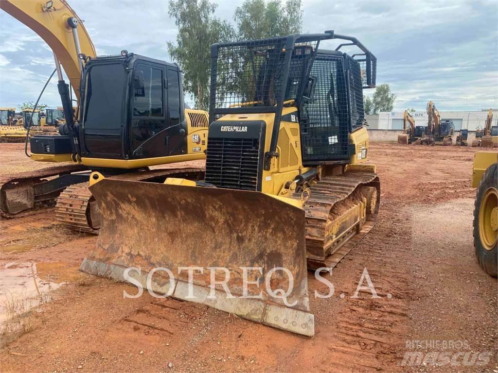 CAT D5K Spycharki gąsienicowe