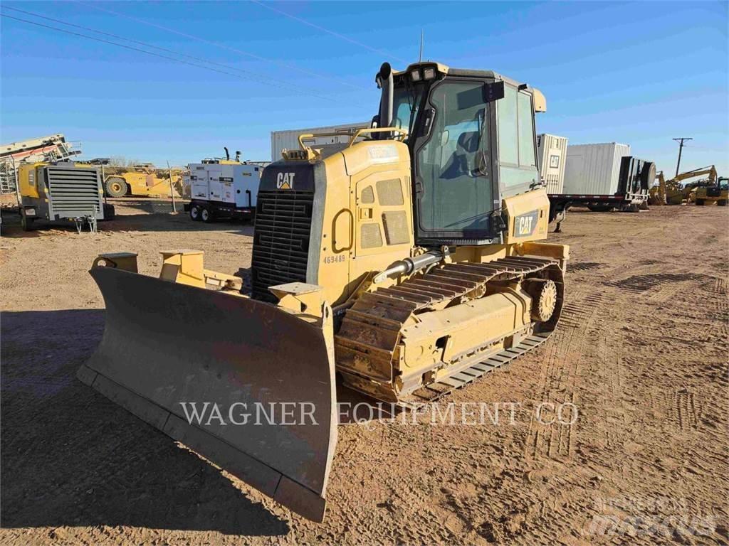 CAT D5K2 Spycharki gąsienicowe