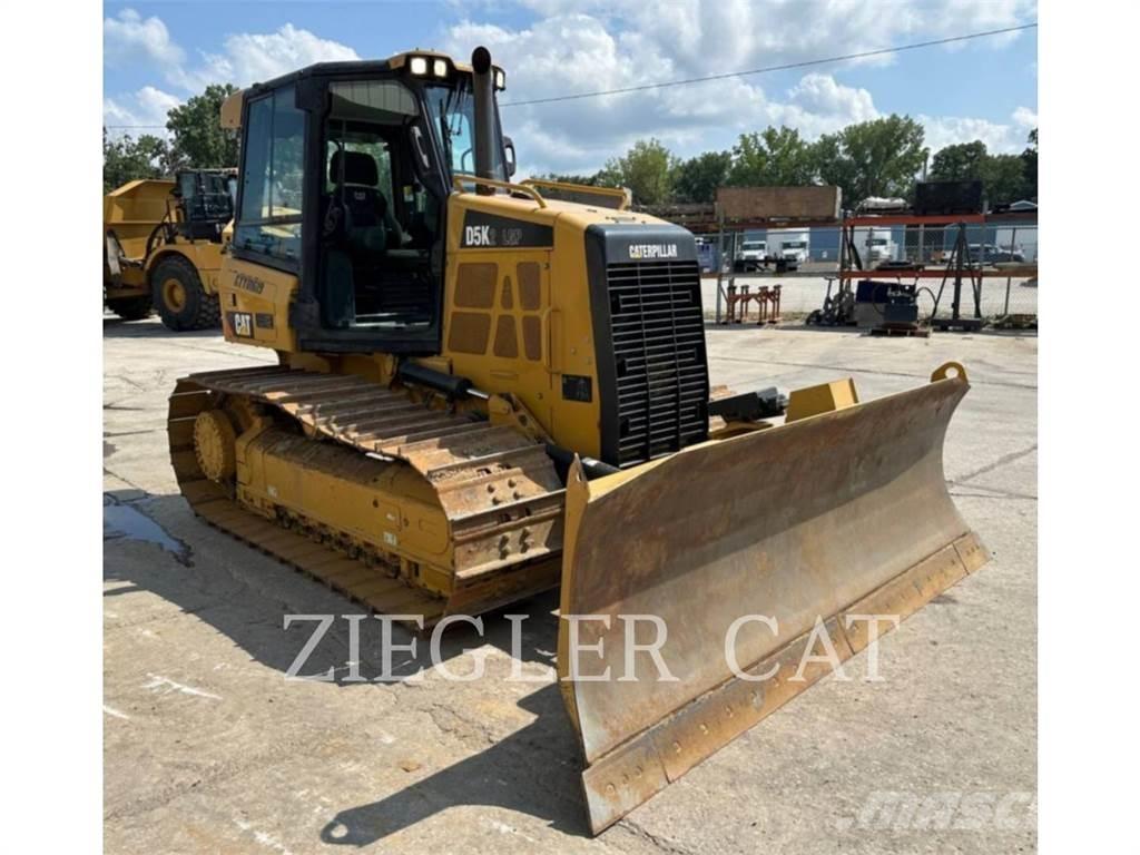 CAT D5K2 Spycharki gąsienicowe
