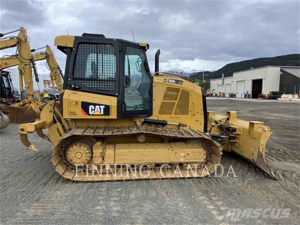 CAT D5K2 Spycharki gąsienicowe