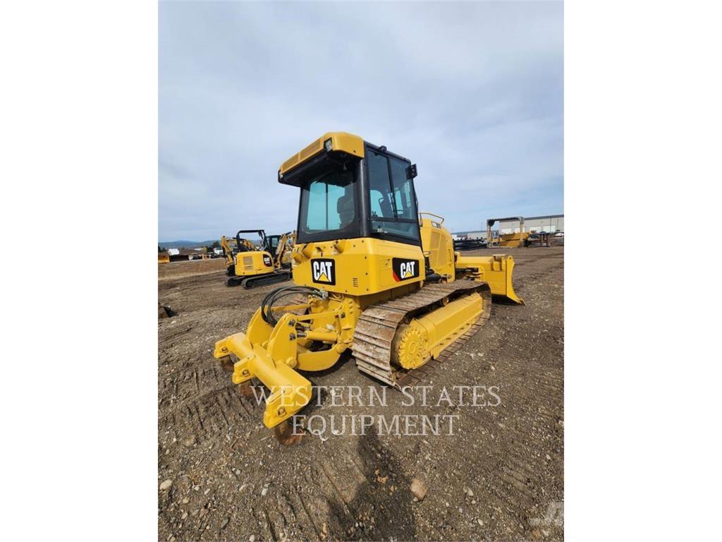 CAT D5K2 Spycharki gąsienicowe