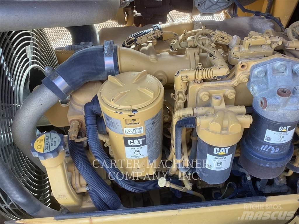 CAT D5K2LGP Spycharki gąsienicowe