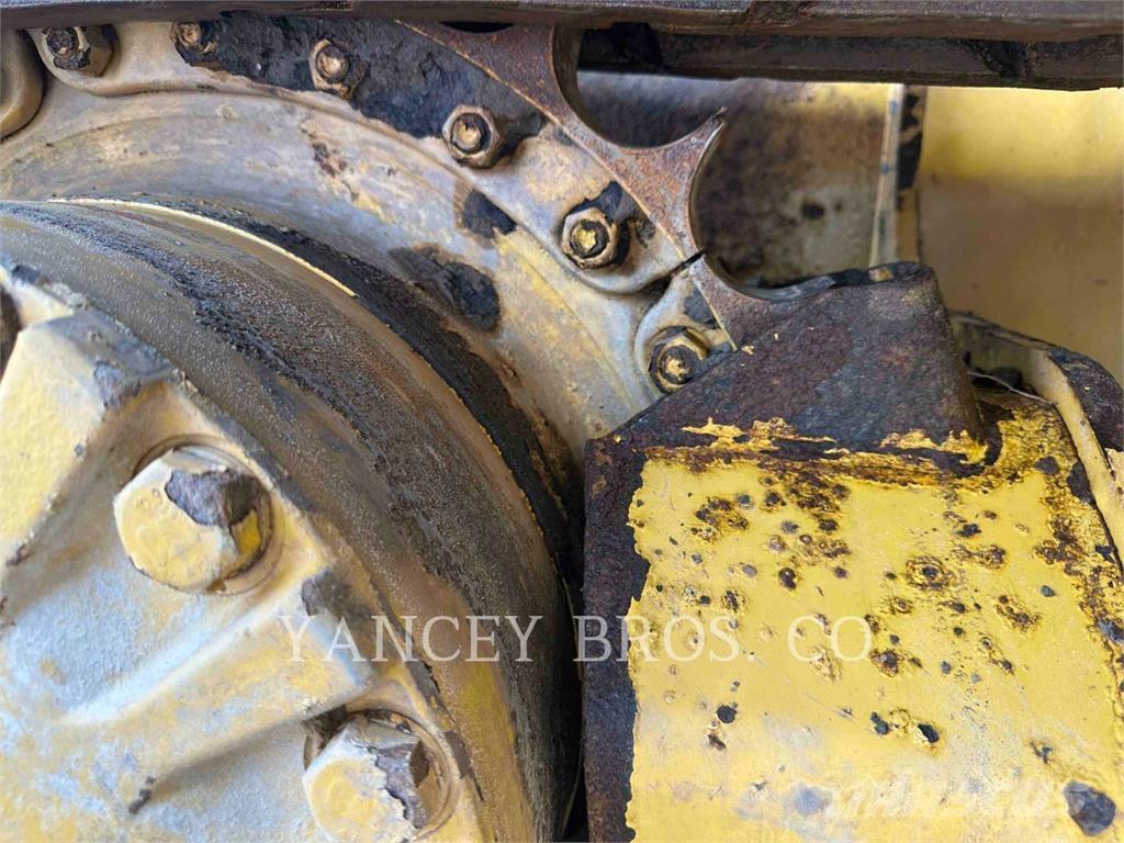 CAT D5K2LGP Spycharki gąsienicowe