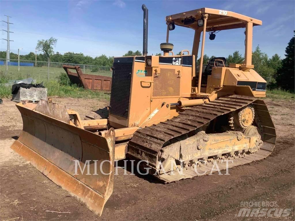 CAT D5ML Spycharki gąsienicowe